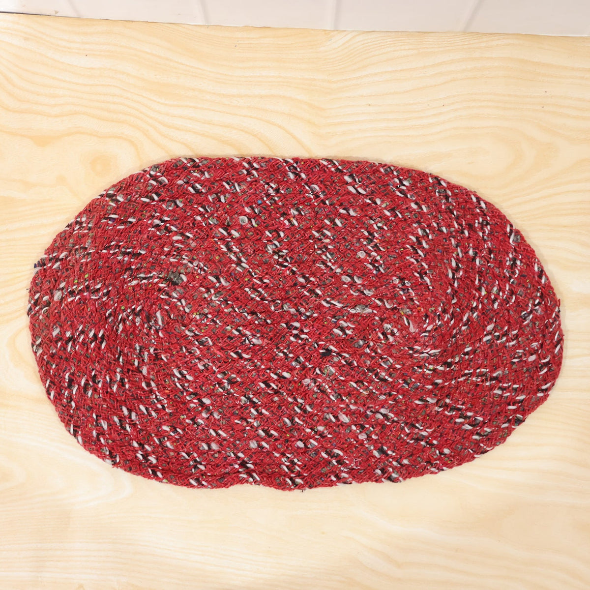 Stylish Oval Floor Mat – (1 Pc, 50x30 Cm)