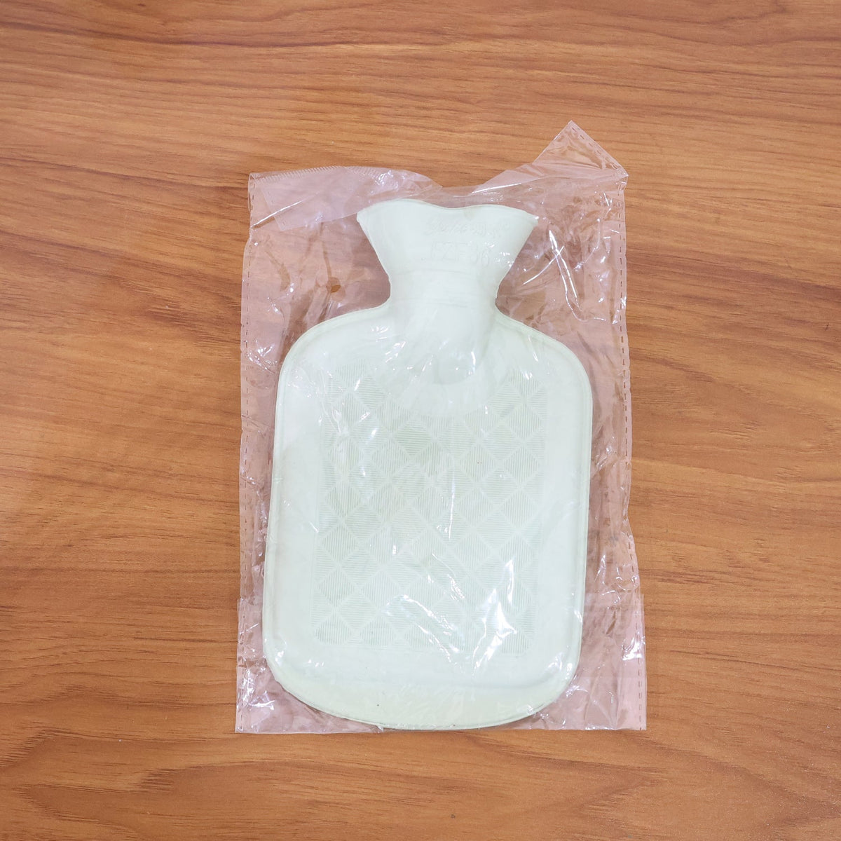 Premium Hot Water Bag for Pain Relief, Relaxation & Comfort (1 Pc)