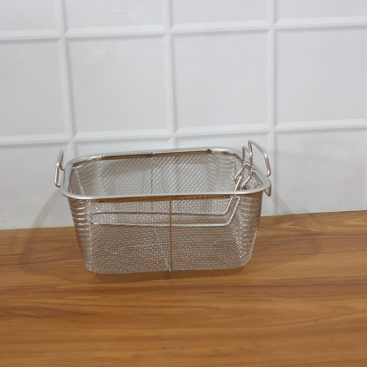 Professional deep fryer basket
