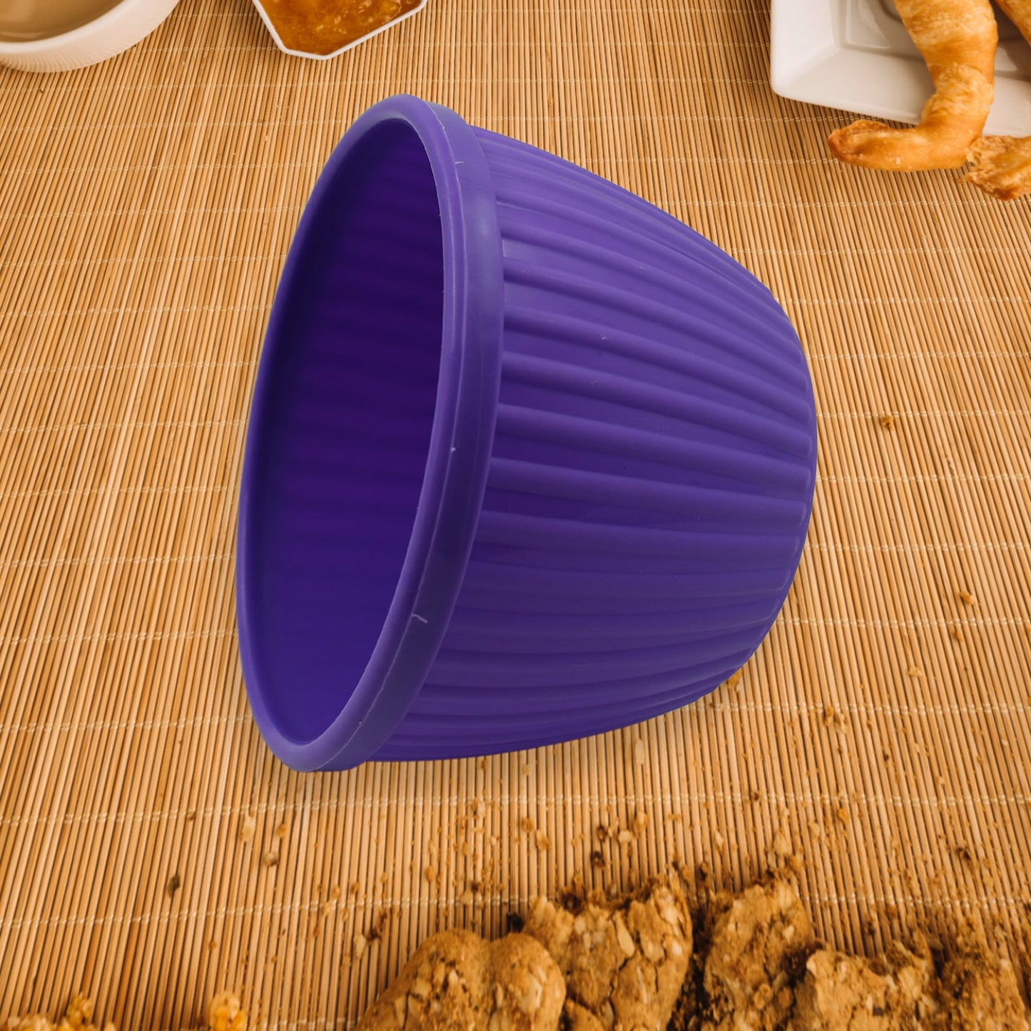 Plastic bowl for noodles