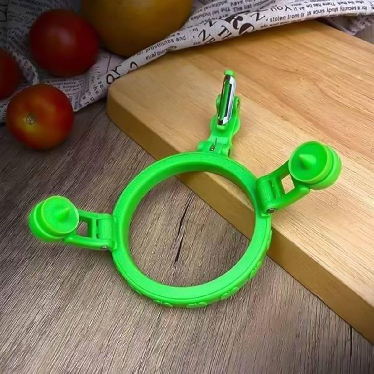 Apple Peeling