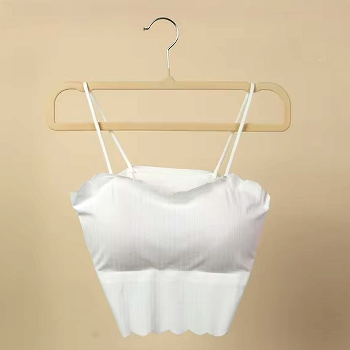 Premium Velvet Non-Slip Cloth Hanger with Metal Hook (1 Pc)