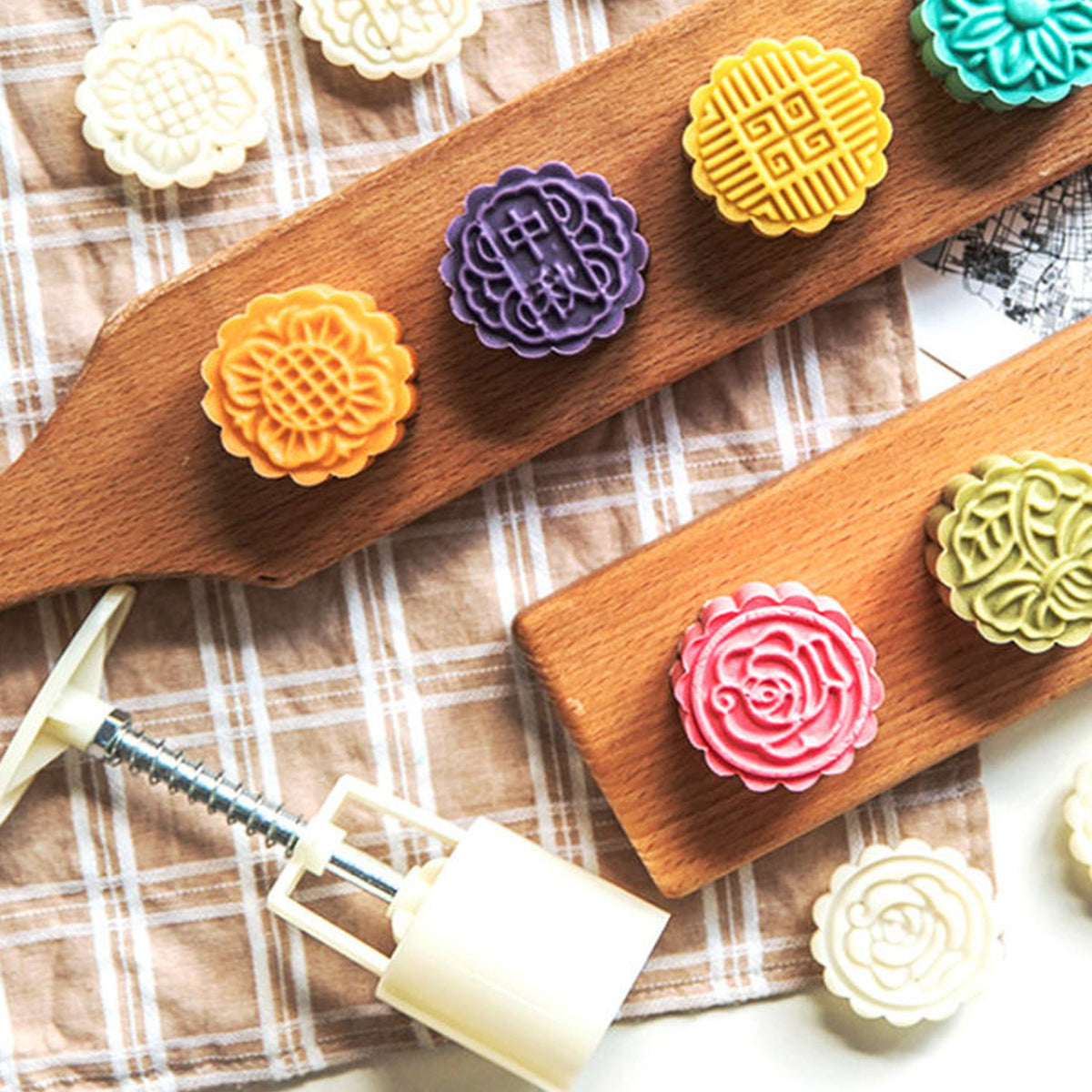 Mooncake Press Mold