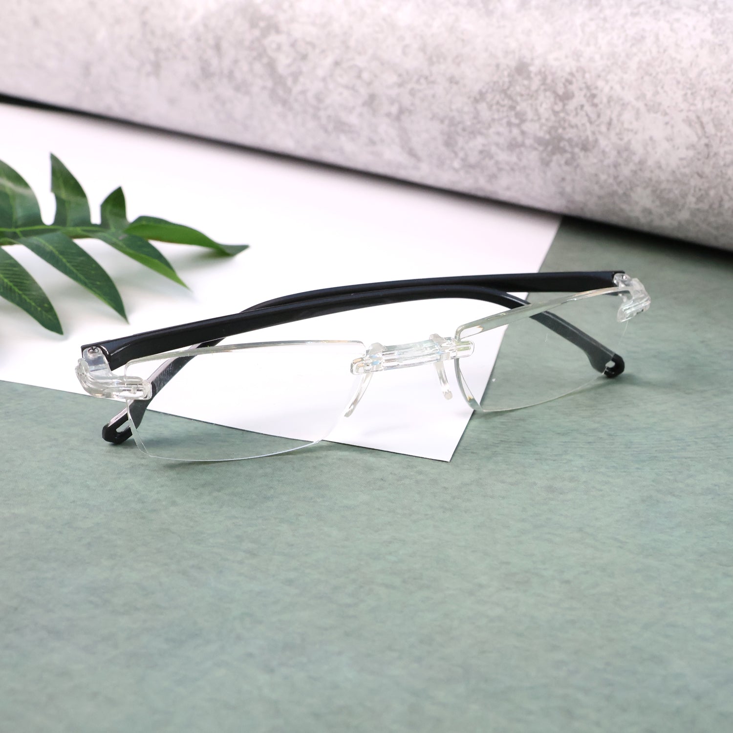 Lightweight Glasses