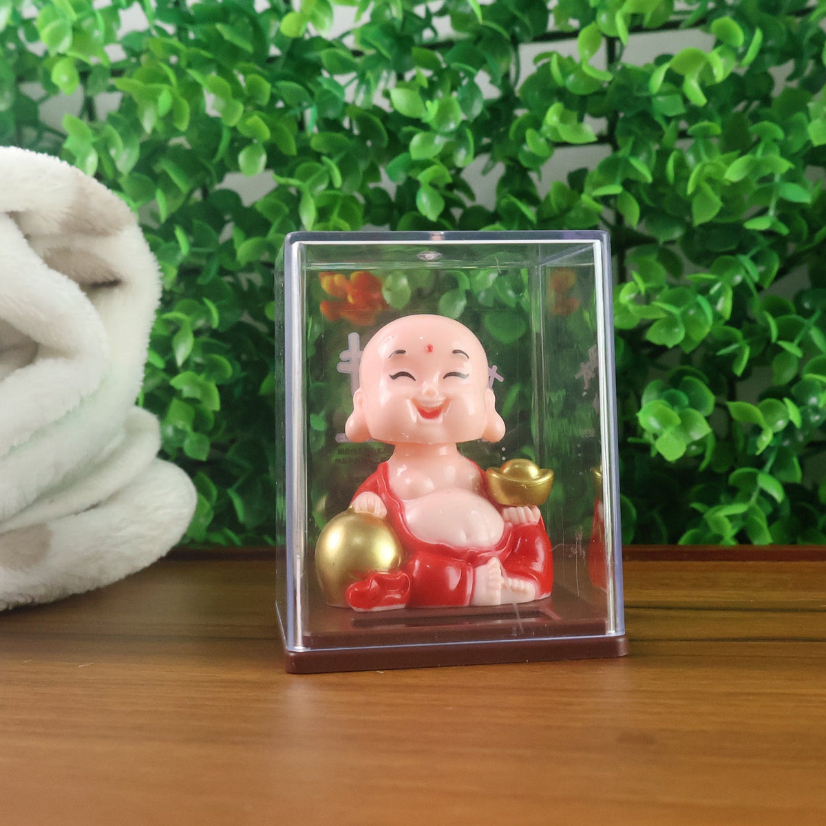 Solar Power Moving Head Buddha Statue Car Ornament (1 Pc / Mix Color)