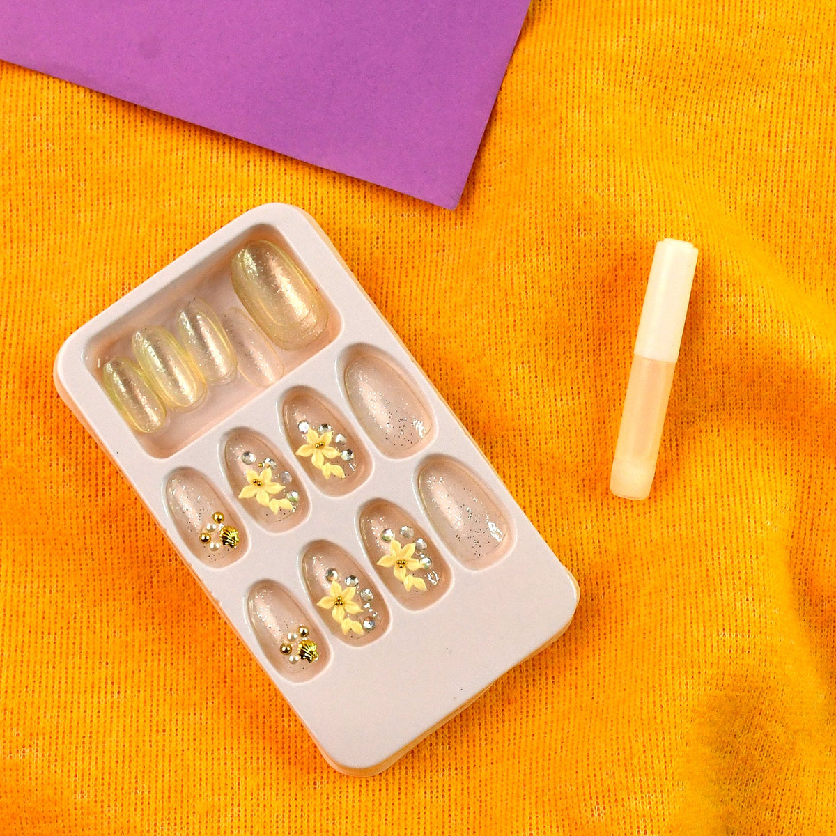Chic 3D Floral Glitter Nails