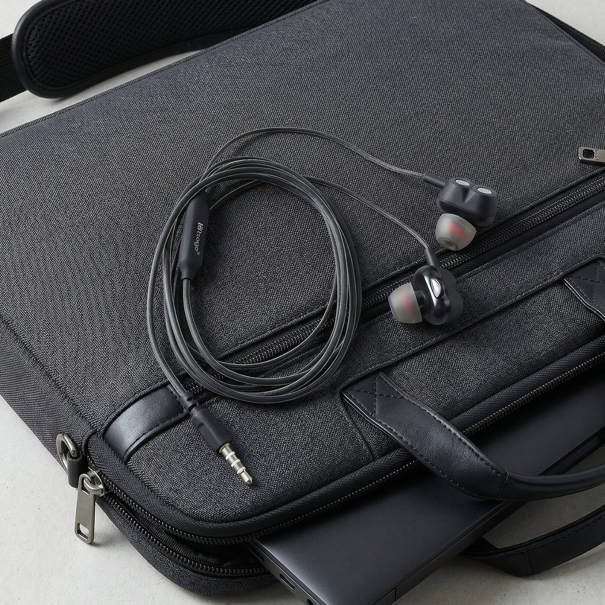  in ear headphones for music and calls