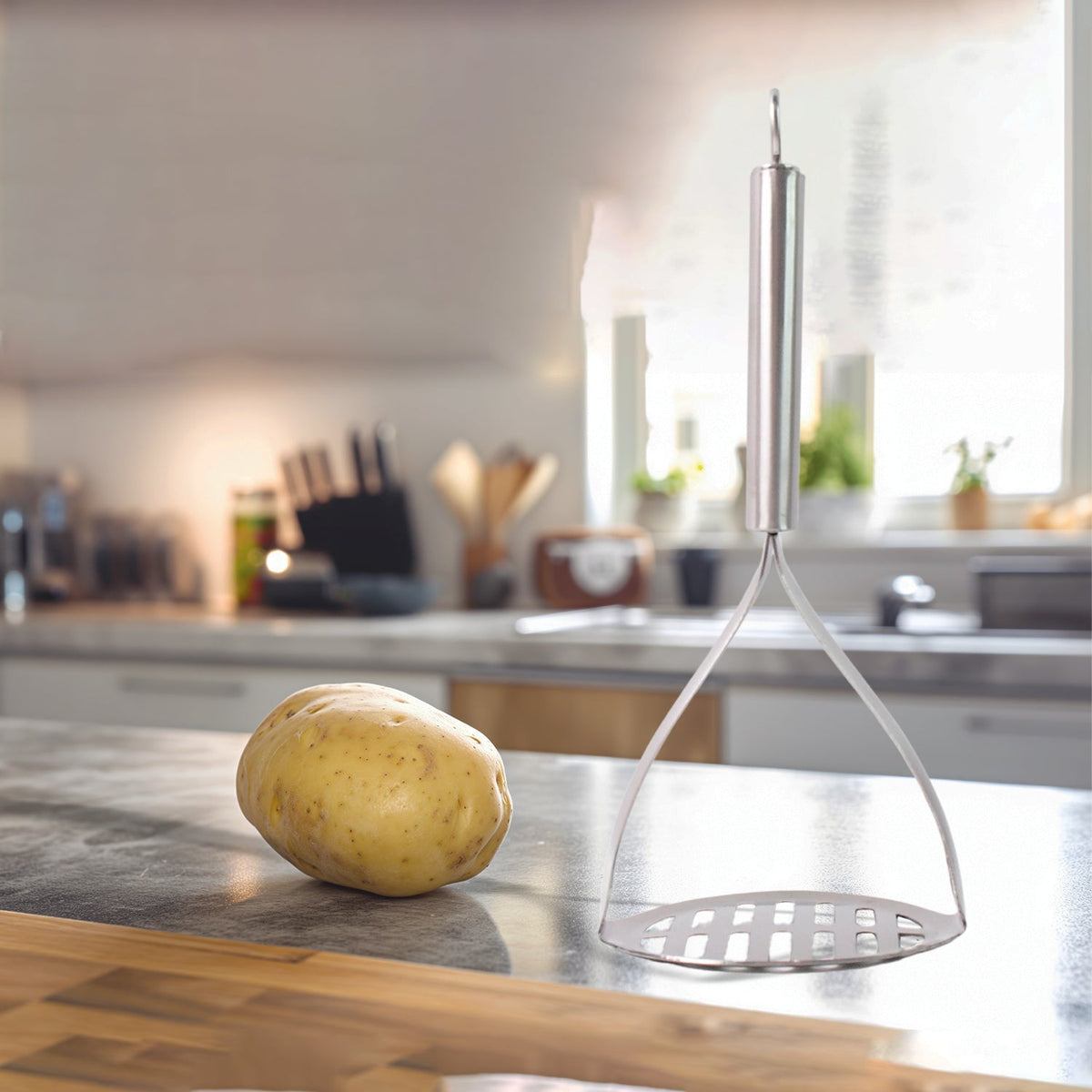 Supermom Stainless Steel Potato Masher with Stylish Handle (1 Pc)