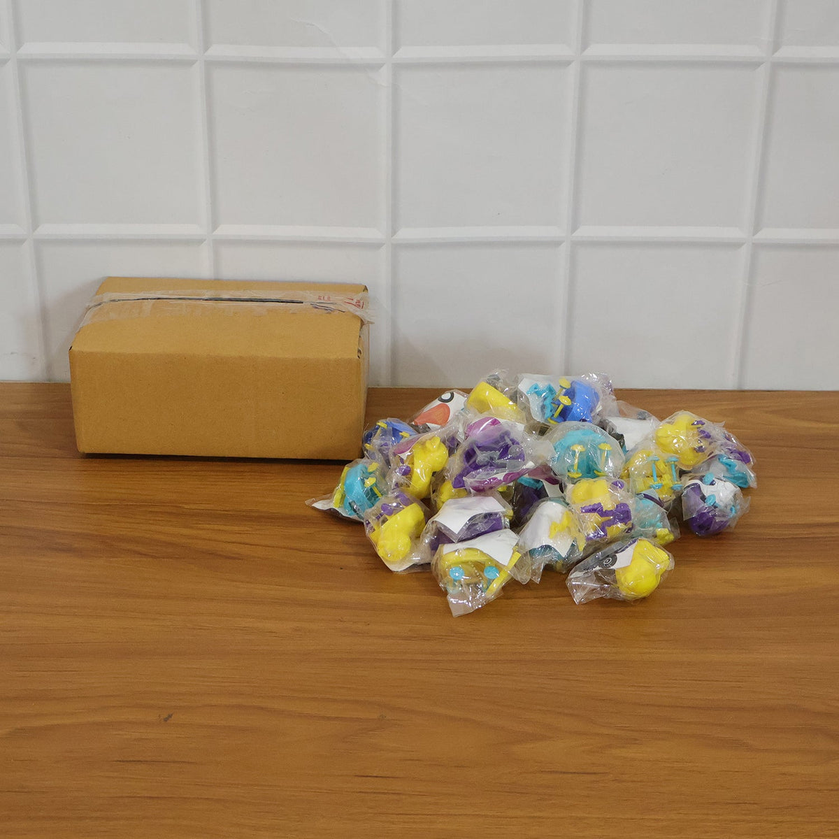 Small push back duck toy, Ejectable spring tail duck, Small DIY duck Toy (30 Pcs Set)