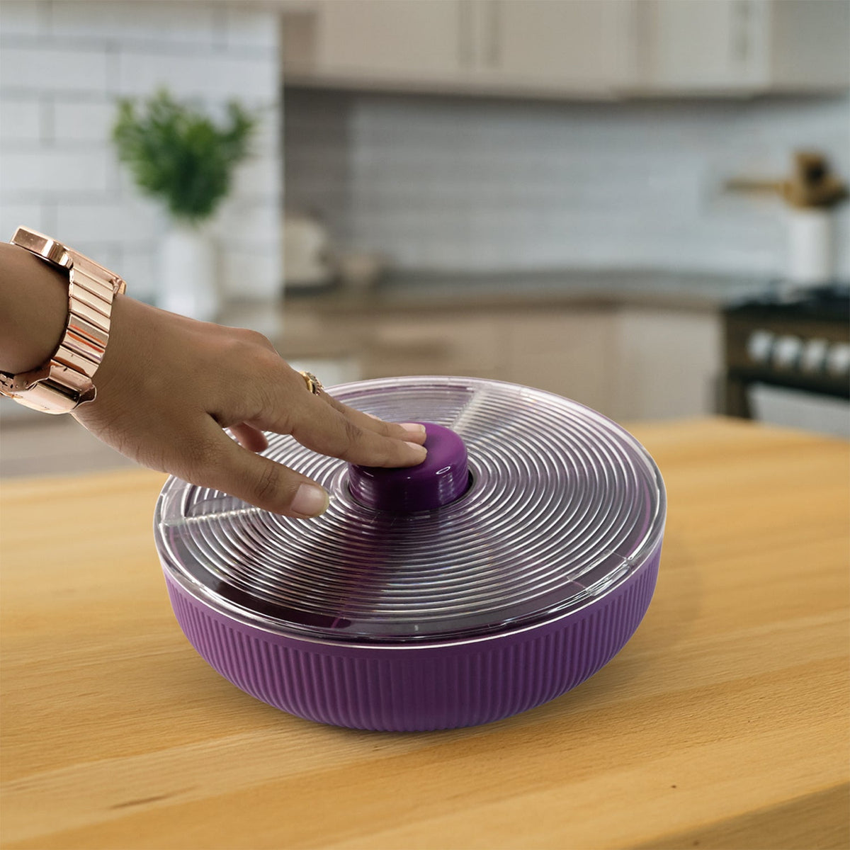 Supermom Multipurpose Round Rotating Dry Fruit & Snack Storage Container (1 Pc)