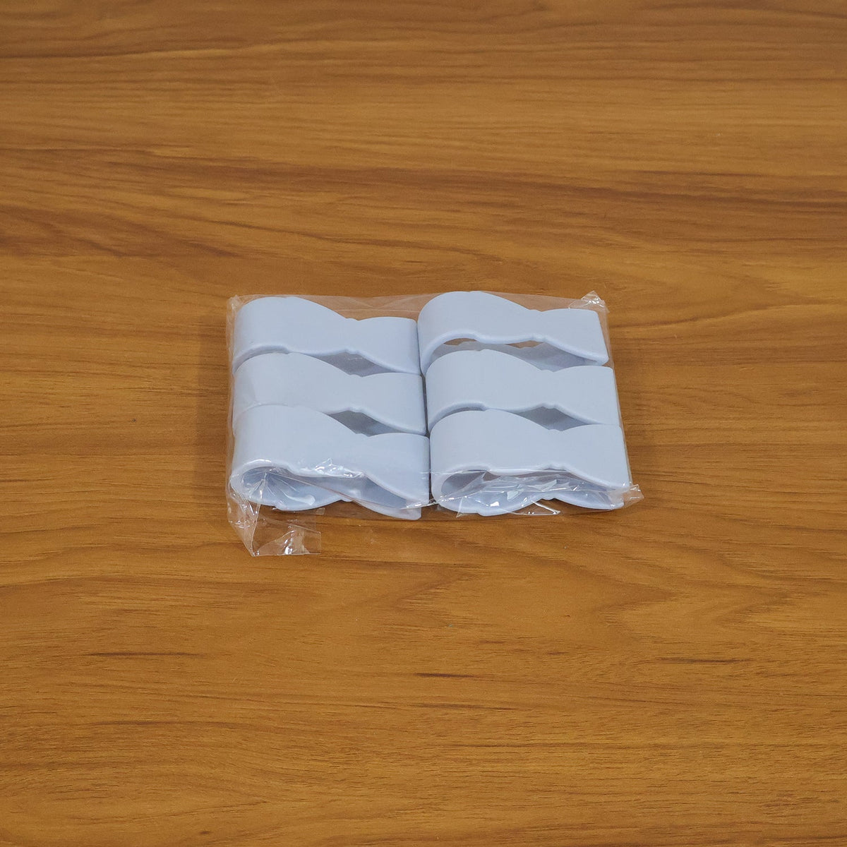multipurpose cloth hanging clips